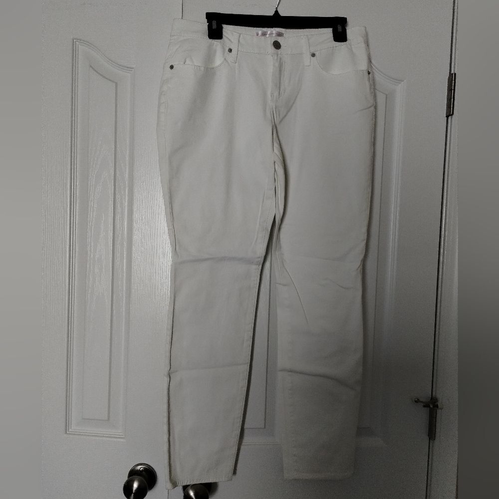 No Boundaries Women's White Skinny Jeans Size 15
